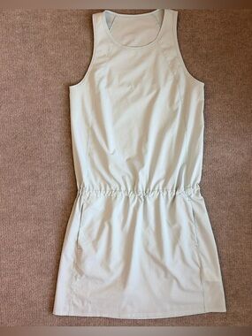 Arc’Teryx Women’s Sz XS  Contenta Dress Sleeveless With Pockets